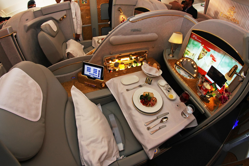 На борту літака компанії Emirates