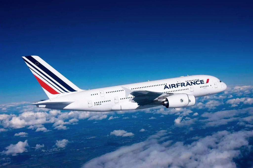 Літак компанії Air France