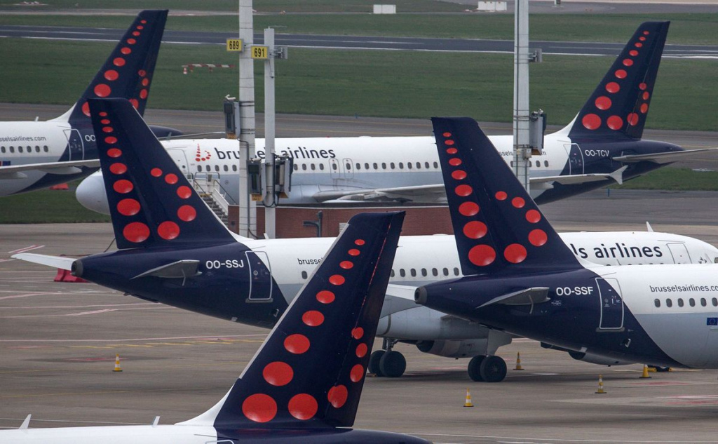 Впізнаваний логотип на хвостах літаків компанії Brussels Airlines