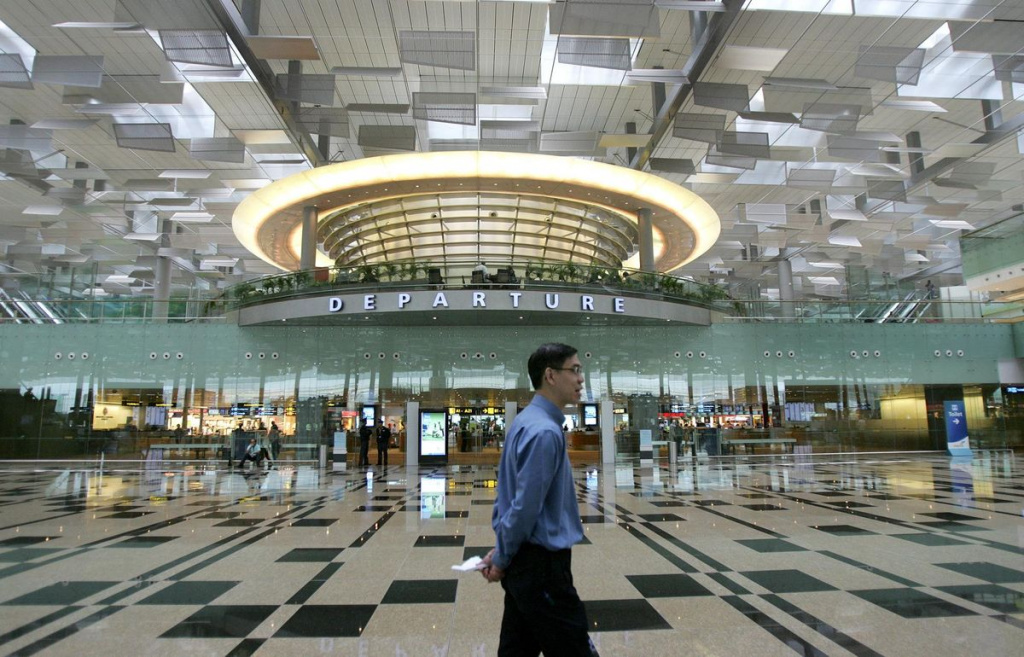 Зал відправлення в аеропорту Чангі