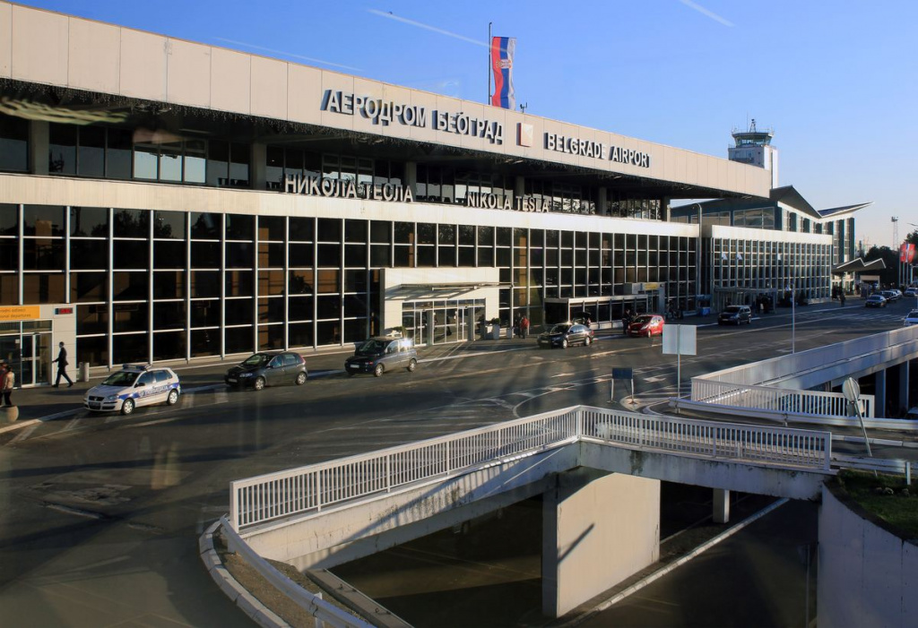 Термінал в аеропорту Белграда