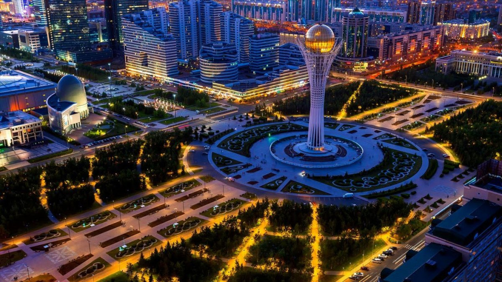 Монумент "Астана-Байтерек", Нур-Султан