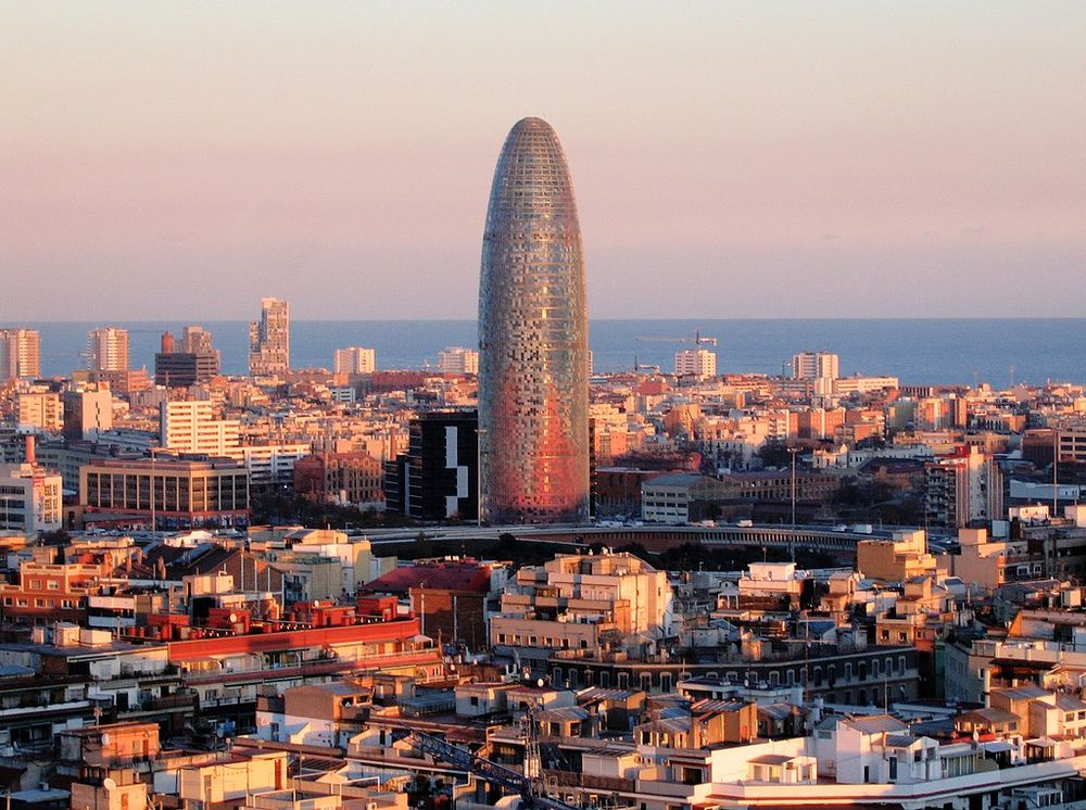 Найлегша вежа в Барселоні