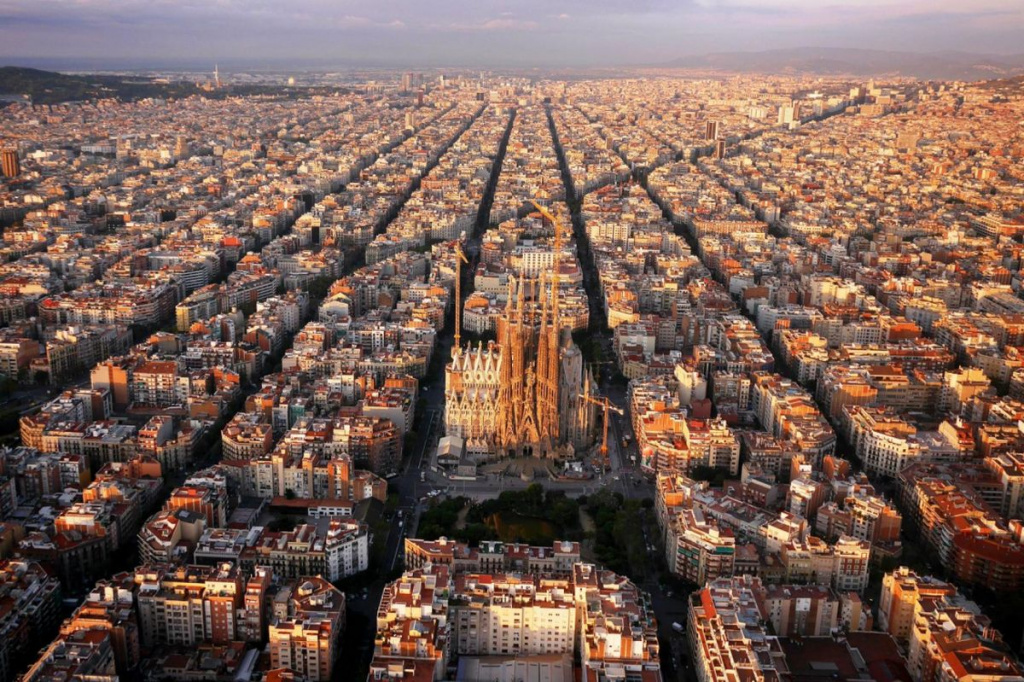 Барселона з висоти пташиного польоту
