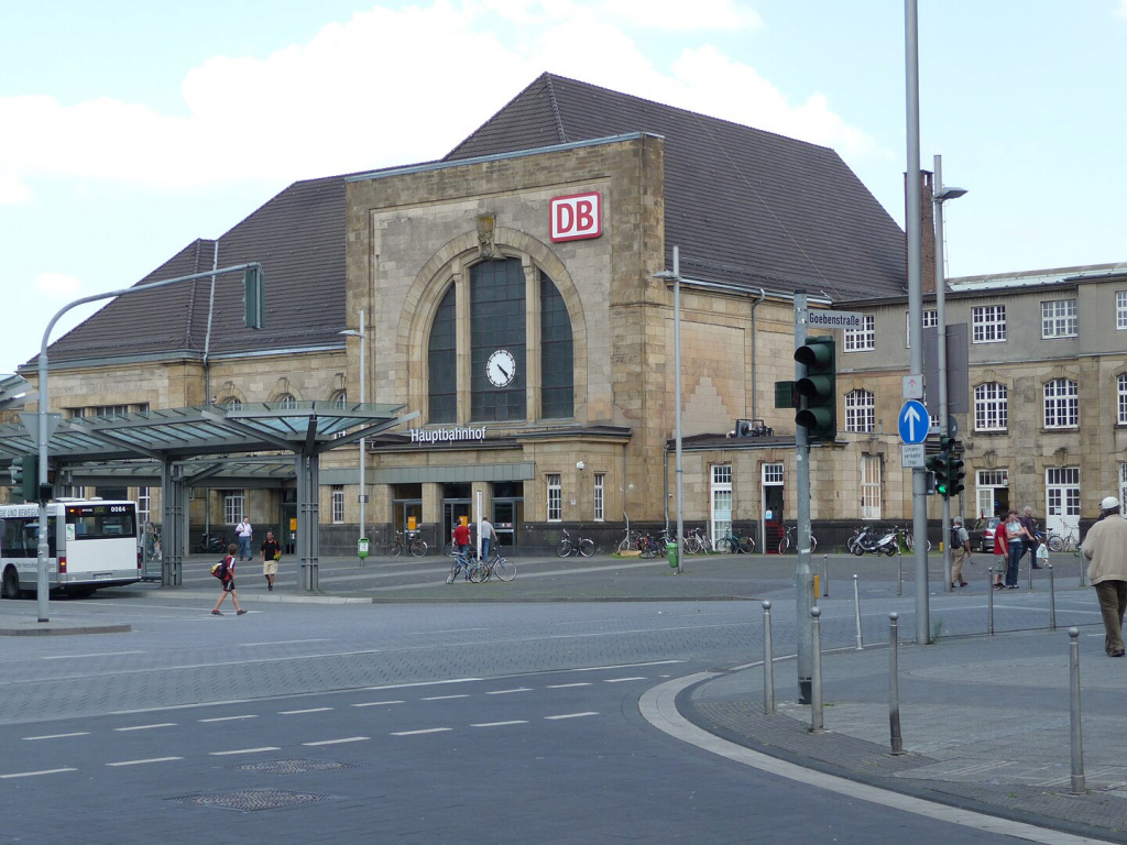 Залізничний вокзал Менхенгладбаха
