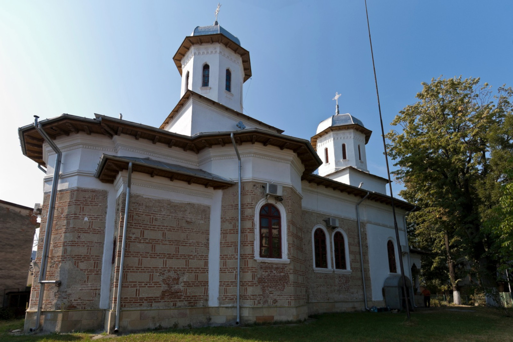 Церква Гречі, Пітешті