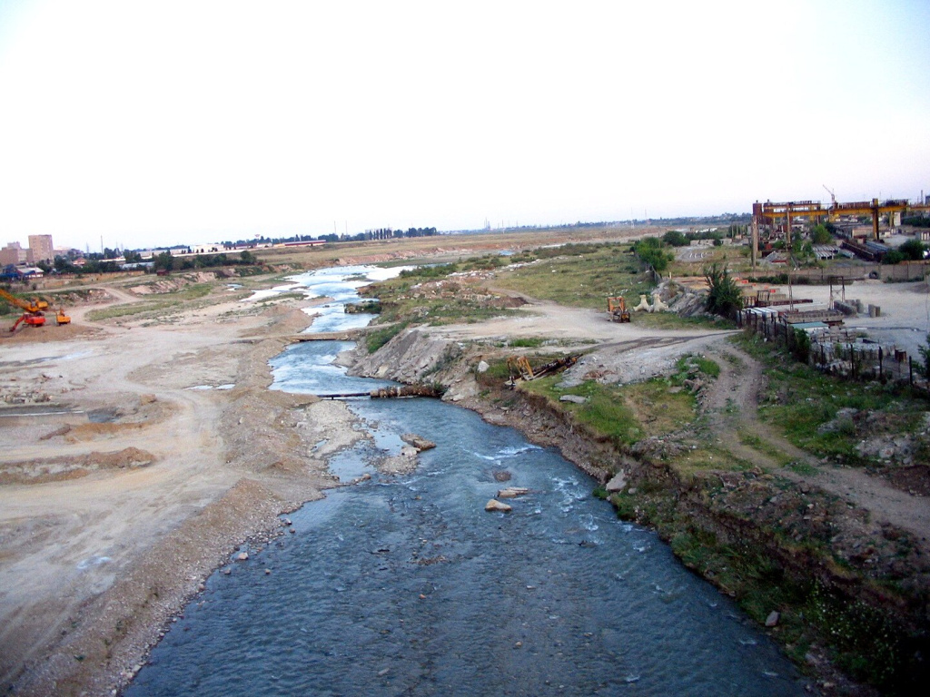 Река Телеажен в Плоешти