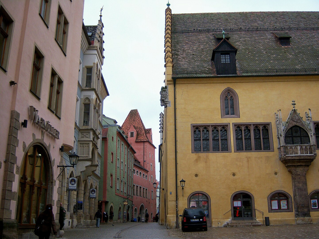 Стара вулиця і ратуша, Регенсбург