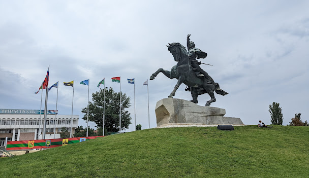 Пам'ятник Суворову в Тирасполі