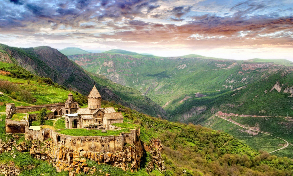 Татевський монастир, Вірменія