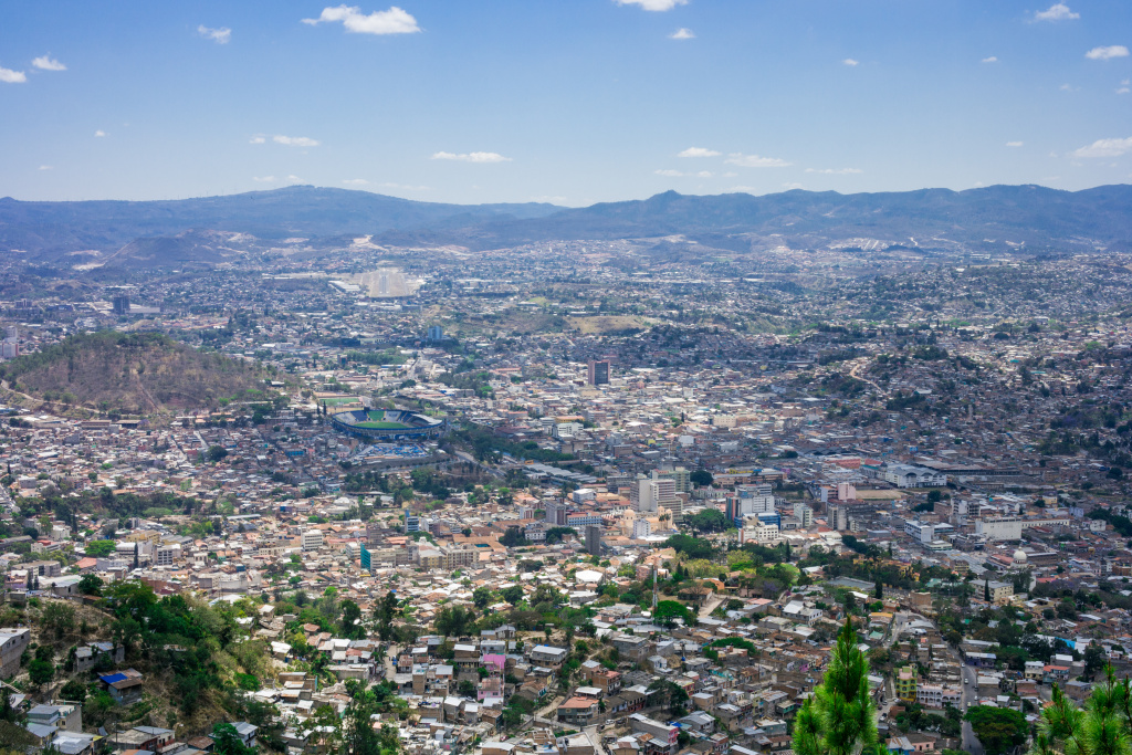 Вид на столицю Гондурасу місто Тегусігальпа