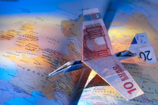 Как украинцы летают из Польши, Венгрии, чтобы сэкономить