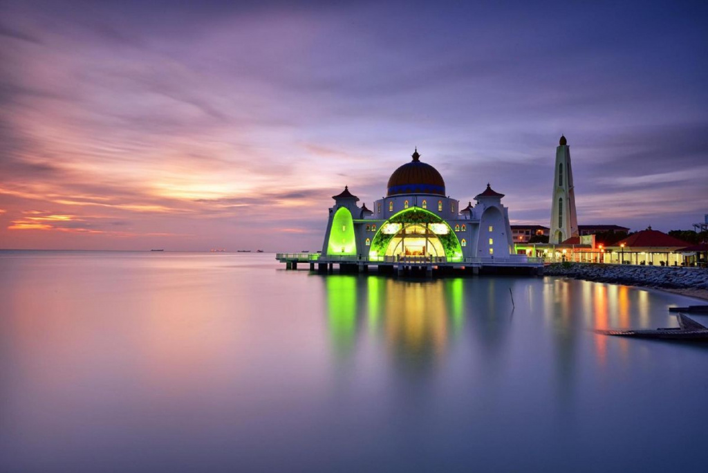 Храм на воді, Малайзія